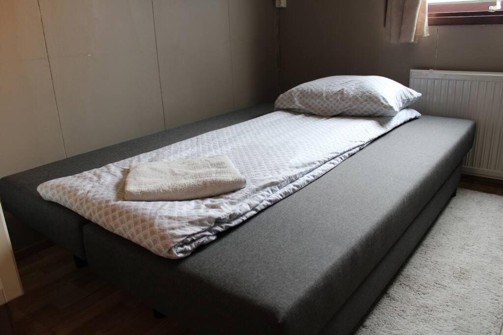 Stori-Bakki, Cottage Dvergabakki-No Shower Ngoại thất bức ảnh